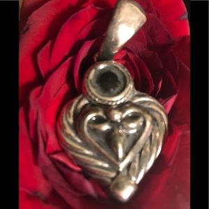 🔆 SALE!!! Premier Designs heart ❤️ pendant